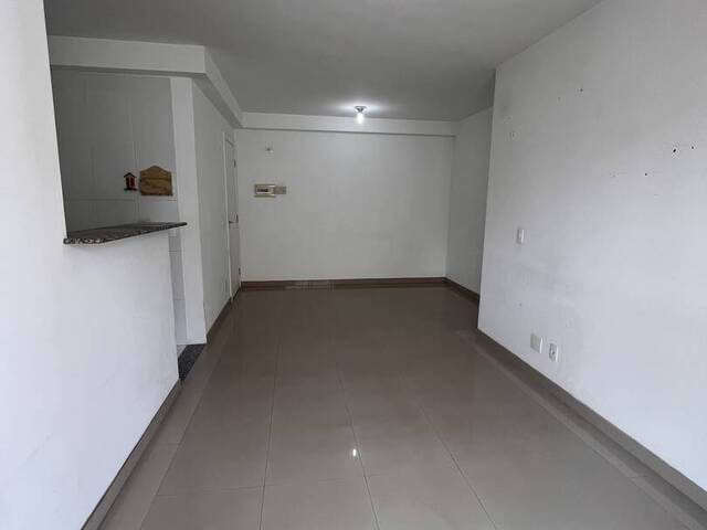 Apartamento para Venda em Guarulhos - 5