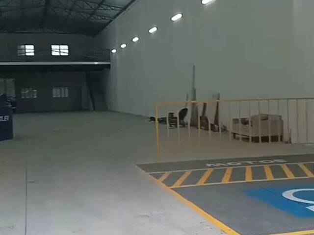 Galpão para Locação em Guarulhos - 2